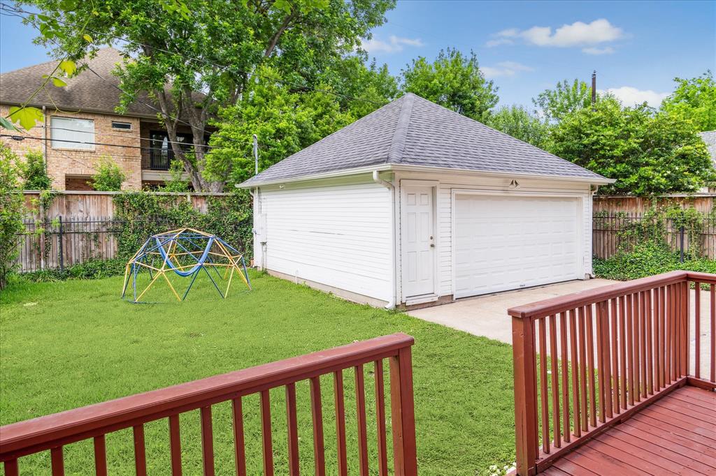 4914 Laurel Street, Bellaire, Texas image 17