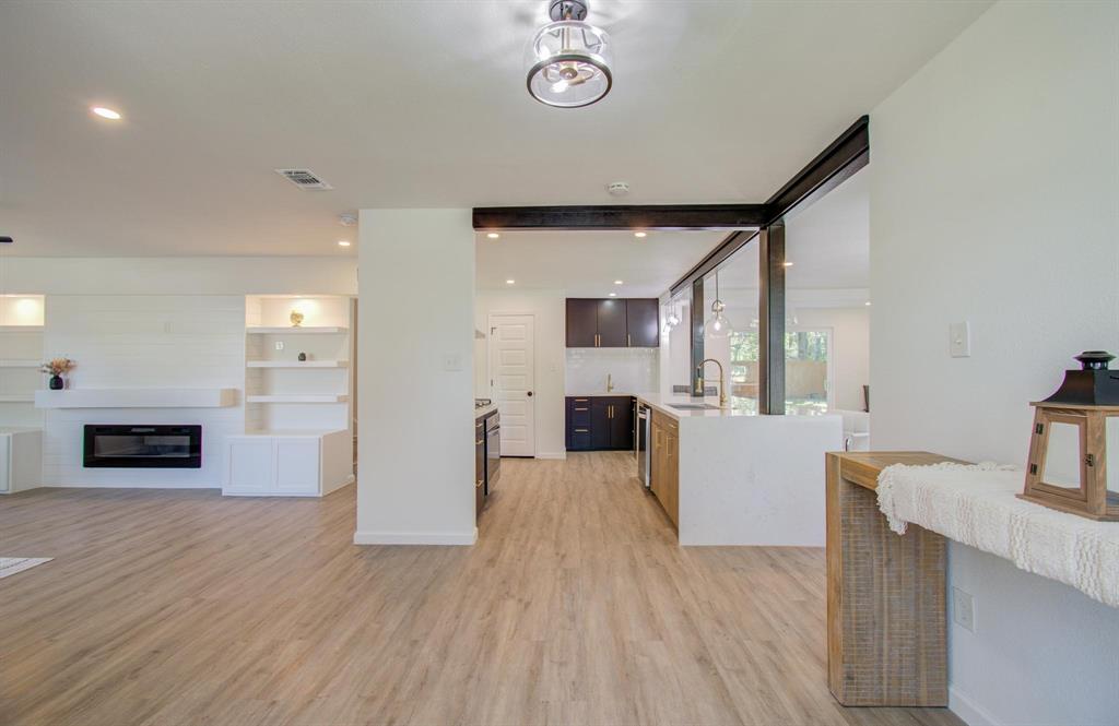 5021 Libbey Lane, Houston, Texas image 11