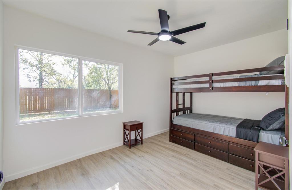 5021 Libbey Lane, Houston, Texas image 23