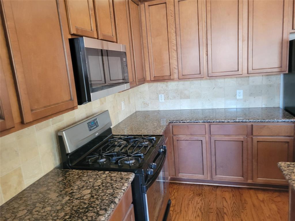 11014 Sherwood Ridge Drive, Houston, Texas image 9