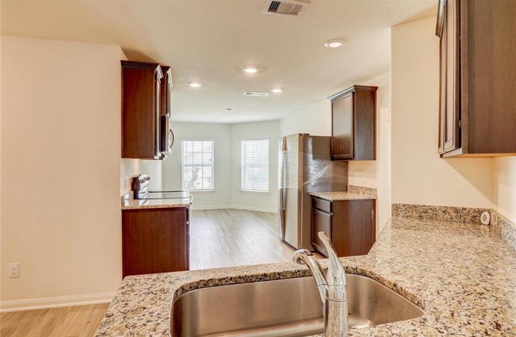 2037 Mule Ridge Dr, Katy, Texas image 4