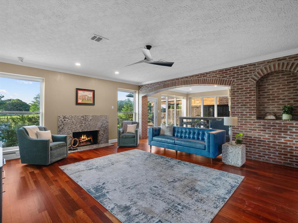 4114 Pebble Beach Drive, League City, Texas image 6