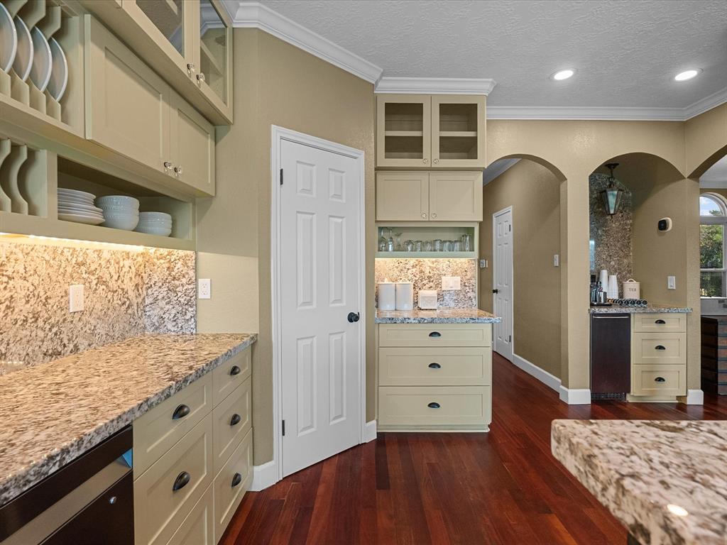 4114 Pebble Beach Drive, League City, Texas image 11