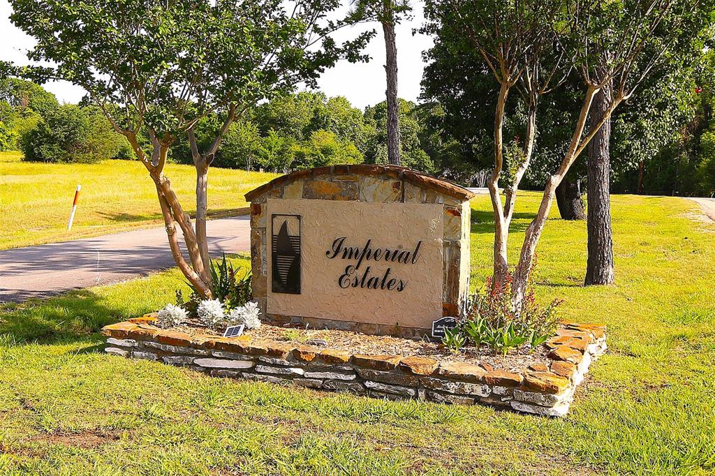 22 Walnut Point Drive, Coldspring, Texas image 1
