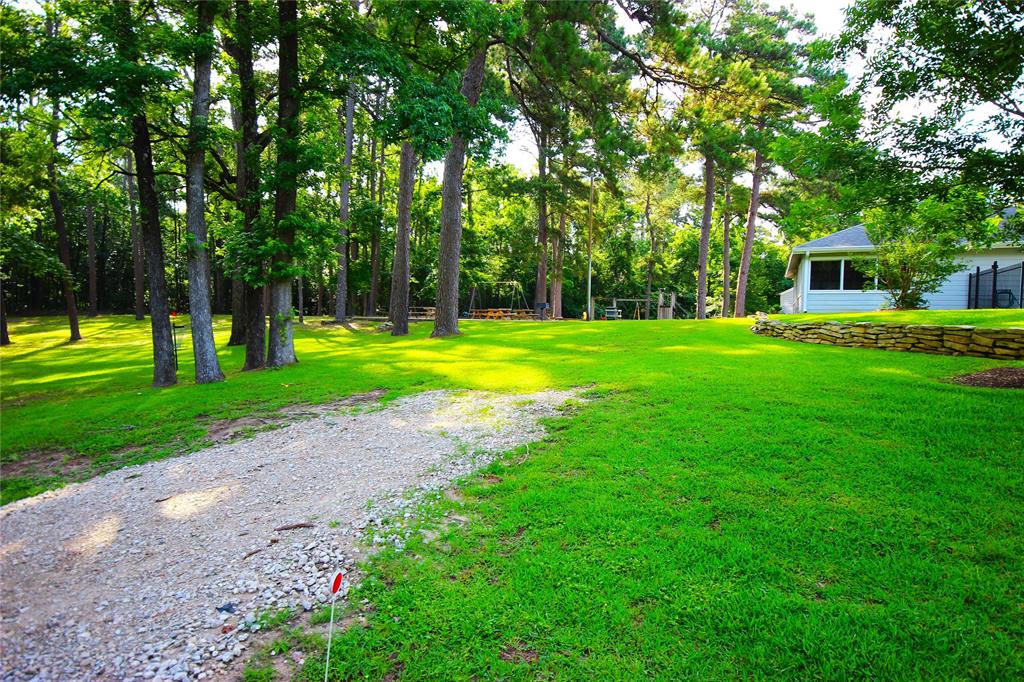 22 Walnut Point Drive, Coldspring, Texas image 10