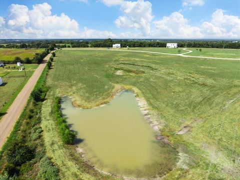 Photo of 170 Vineyard View Trail - Lot 25 Trl, Carmine, TX 78932 (MLS # 61008691)