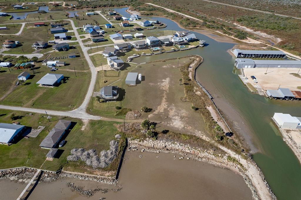 239 Marshall Johnson Avenue, Port Lavaca, Texas image 3