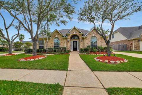 A home in Pearland