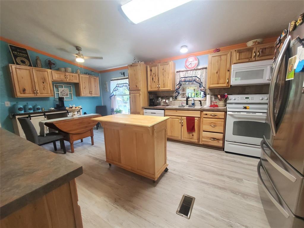16980 Main Drive, Willis, Texas image 10