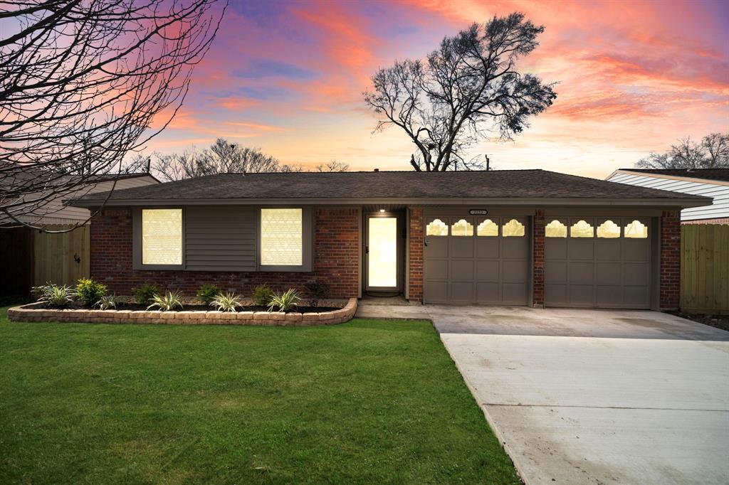 2222 Blueberry Lane, Pasadena, Texas image 1