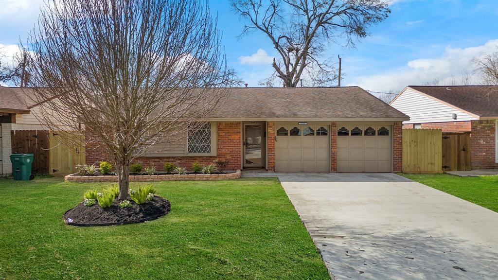 2222 Blueberry Lane, Pasadena, Texas image 3