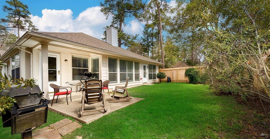 86 N Veranda Ridge Drive, The Woodlands, Texas image 16