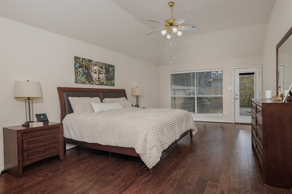 86 N Veranda Ridge Drive, The Woodlands, Texas image 10