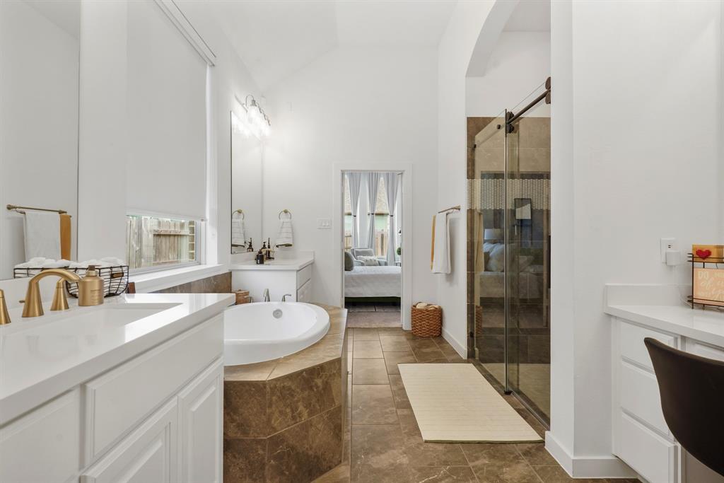 23910 Birchwood Lake Lane, Katy, Texas image 21