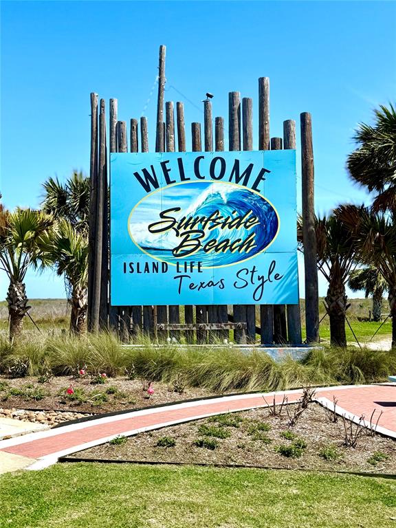 622 Fin Alley Aly, Freeport, Texas image 1