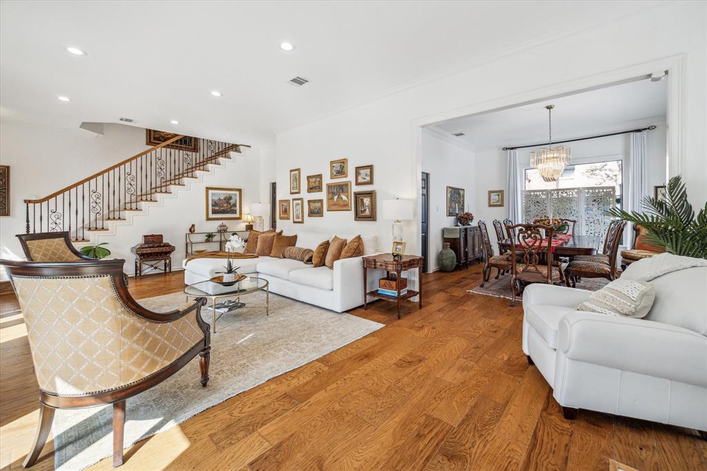 1721 Potomac Drive A