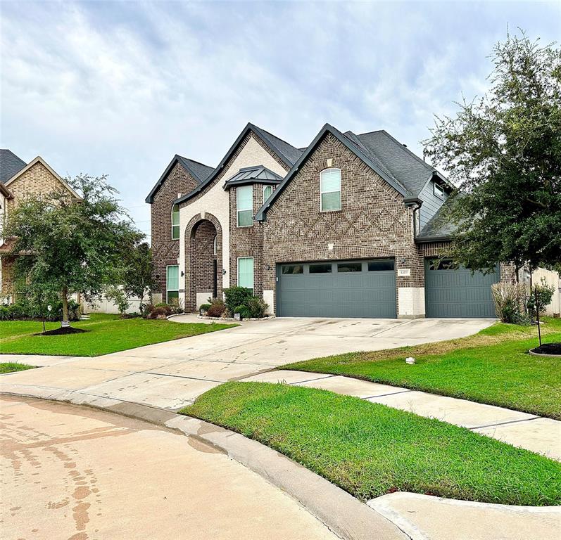 1207 Euclid Court