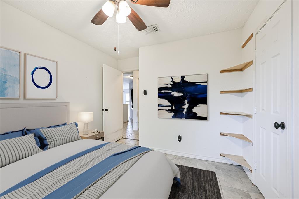 2914 Marlin Court, League City, Texas image 19