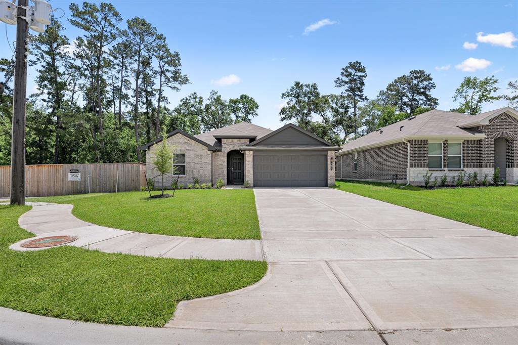 532 Cicero Ln, Pinehurst, Texas image 3