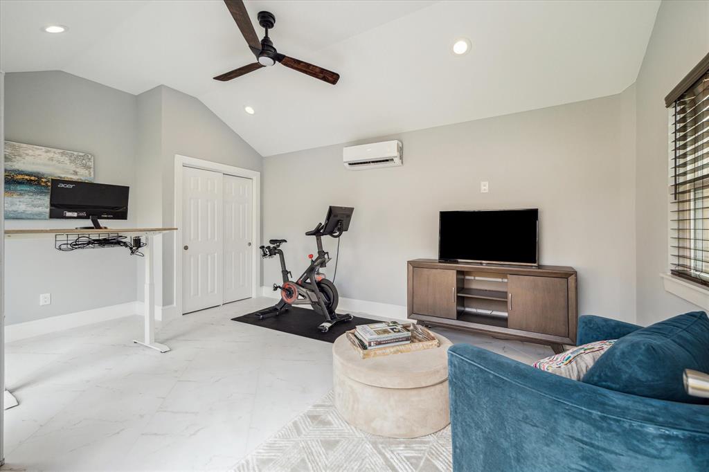 704 Cordell Street, Houston, Texas image 25
