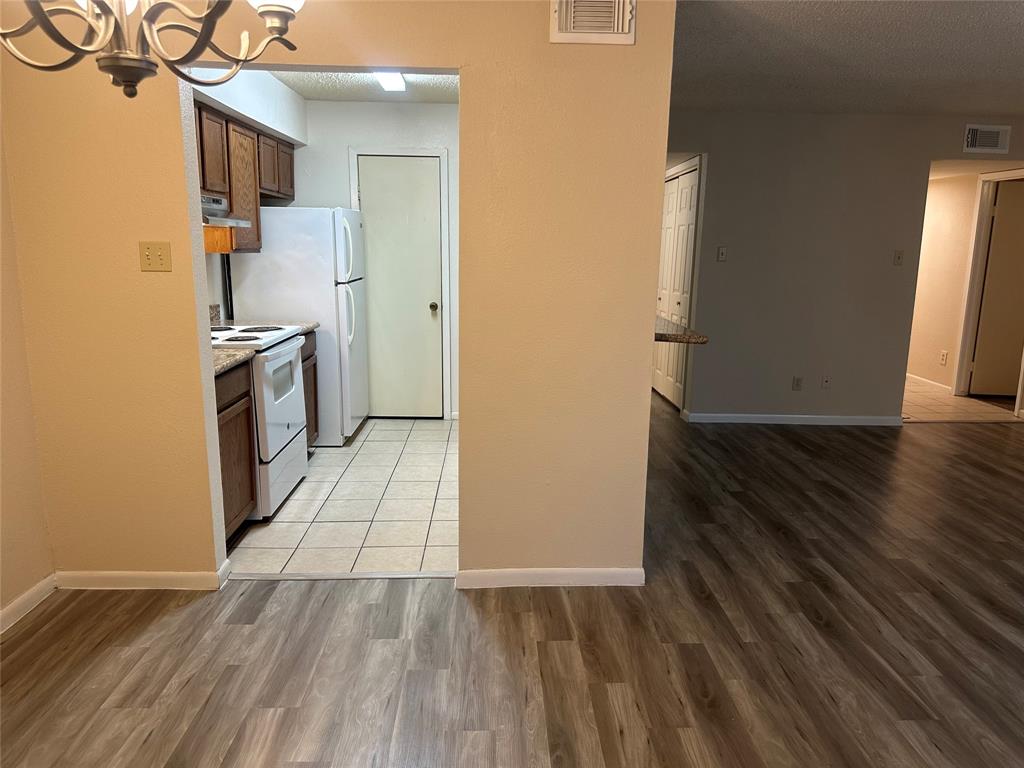 17401 Red Oak Drive #61, Houston, Texas image 7