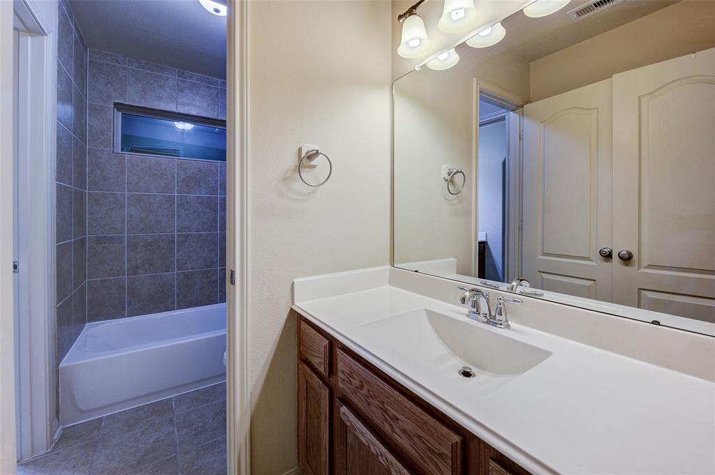 8719 Seguin Cove Lane, Richmond, Texas image 42