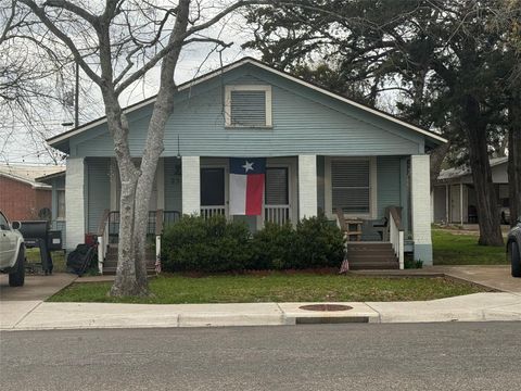 Duplex in Trinity TX 250 S Railroad Street.jpg