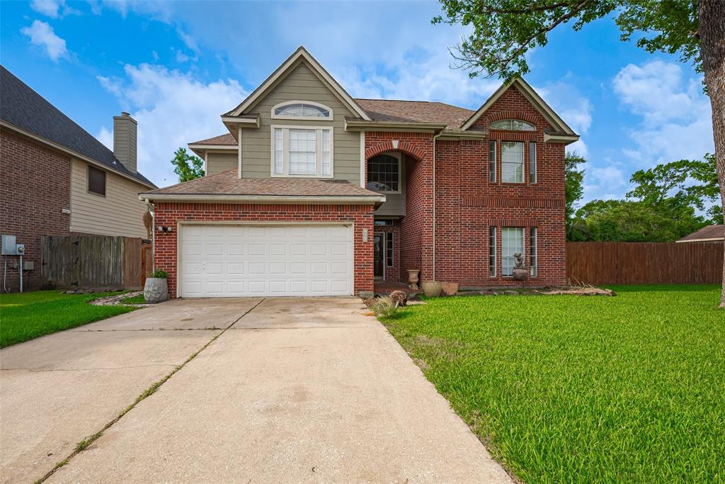 915 Highland Woods Drive