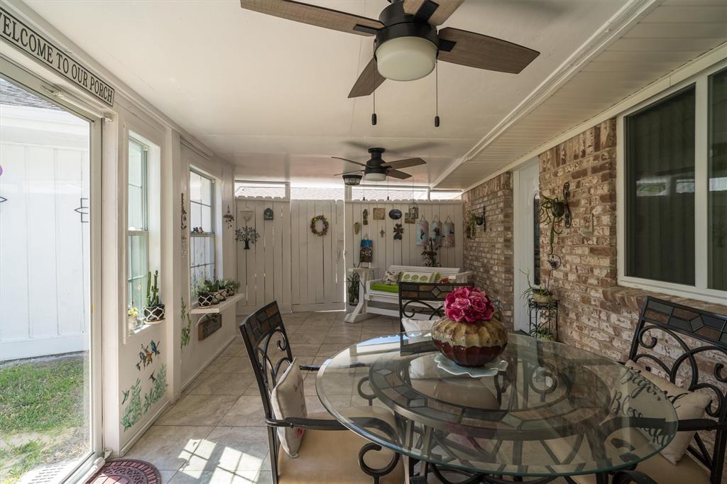 1018 Laurel Valley Drive, Houston, Texas image 5