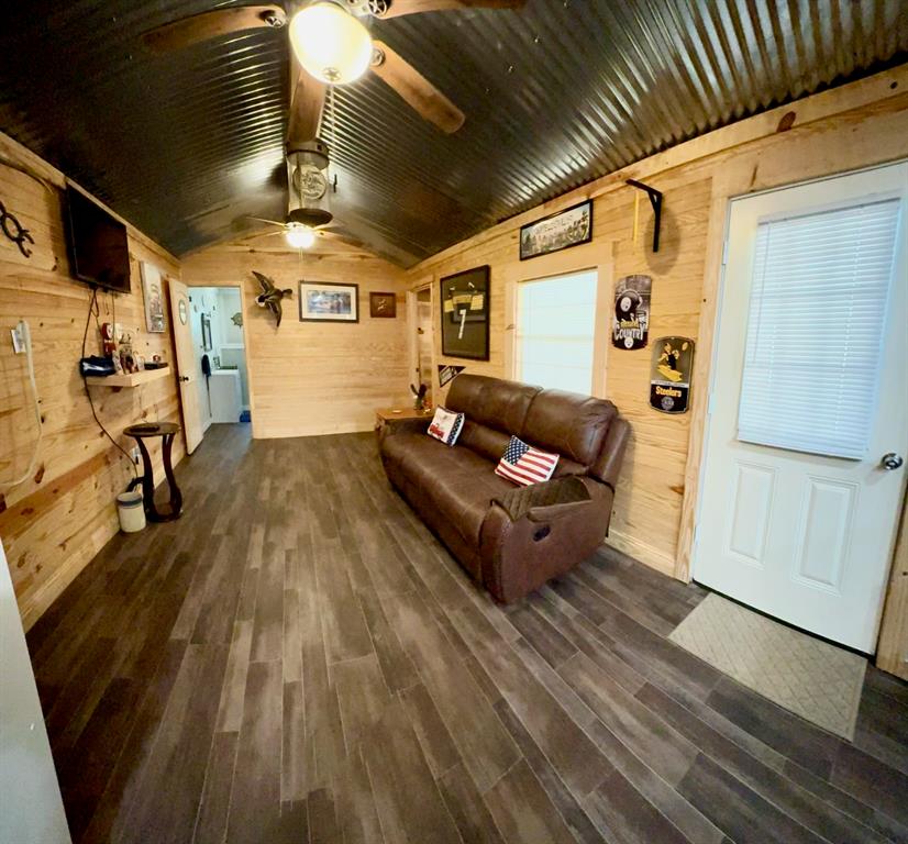 151 Canadian Drive, Trinity, Texas image 11