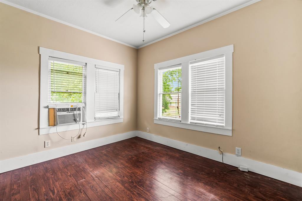 311 W Mill Street, Livingston, Texas image 10