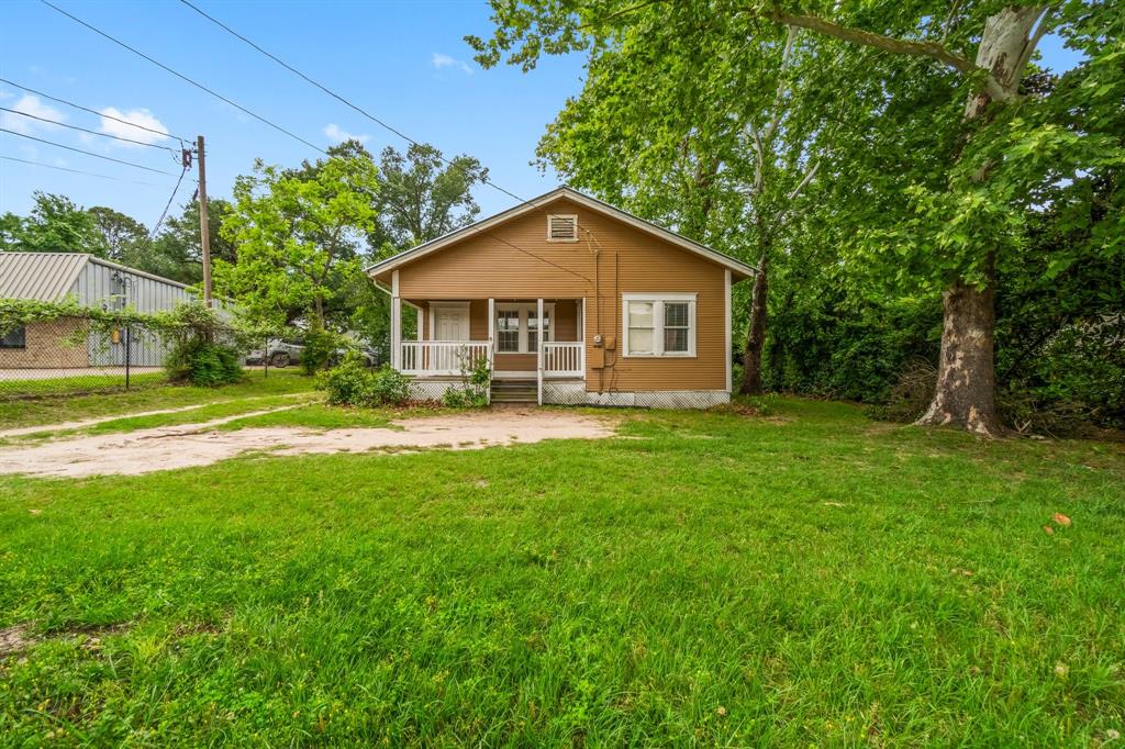 311 W Mill Street, Livingston, Texas image 21