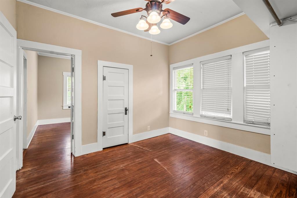 311 W Mill Street, Livingston, Texas image 11