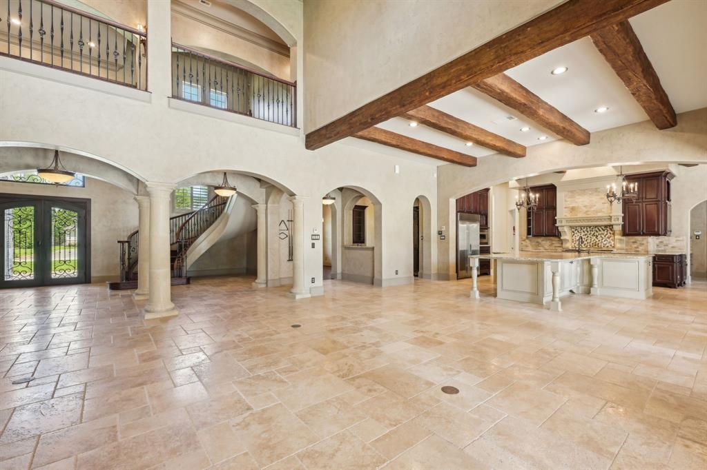2102 Countryshire Lane, Richmond, Texas image 3