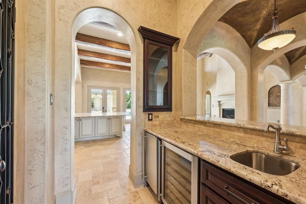 2102 Countryshire Lane, Richmond, Texas image 12