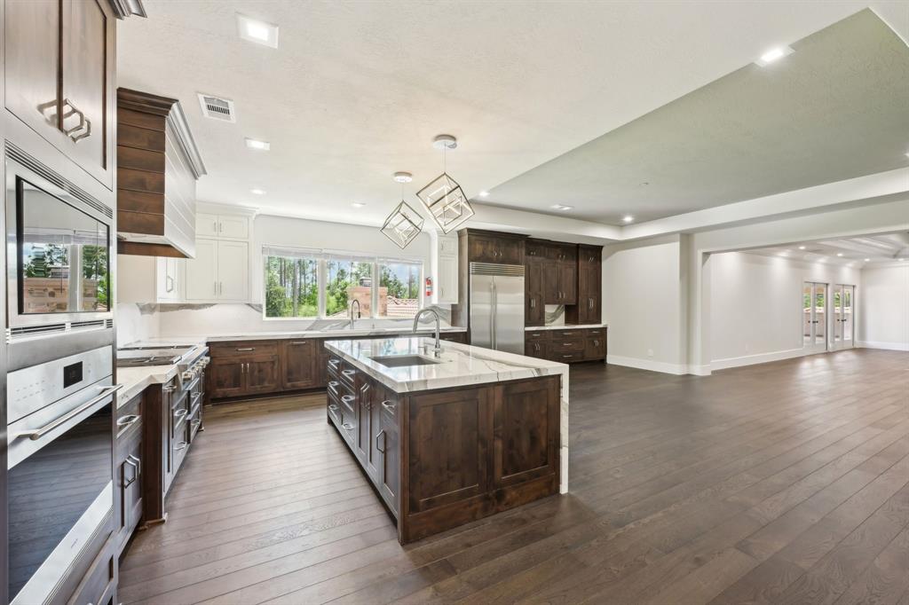 2102 Countryshire Lane, Richmond, Texas image 22