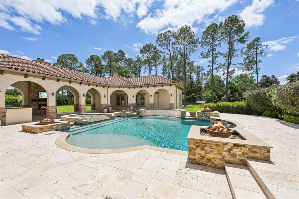 2102 Countryshire Lane, Richmond, Texas image 35