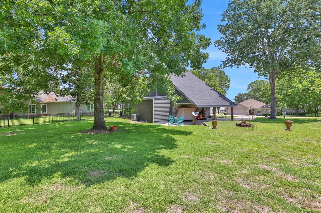 320 Imperial Circle, Coldspring, Texas image 36