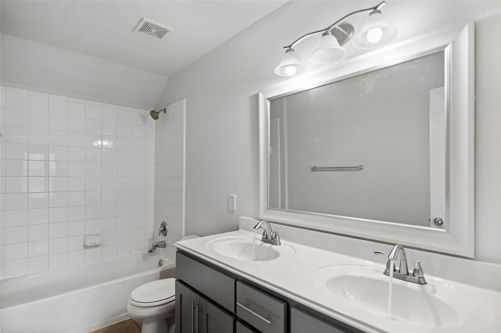 16923 Great Oaks Glen Drive, Houston, Texas image 31