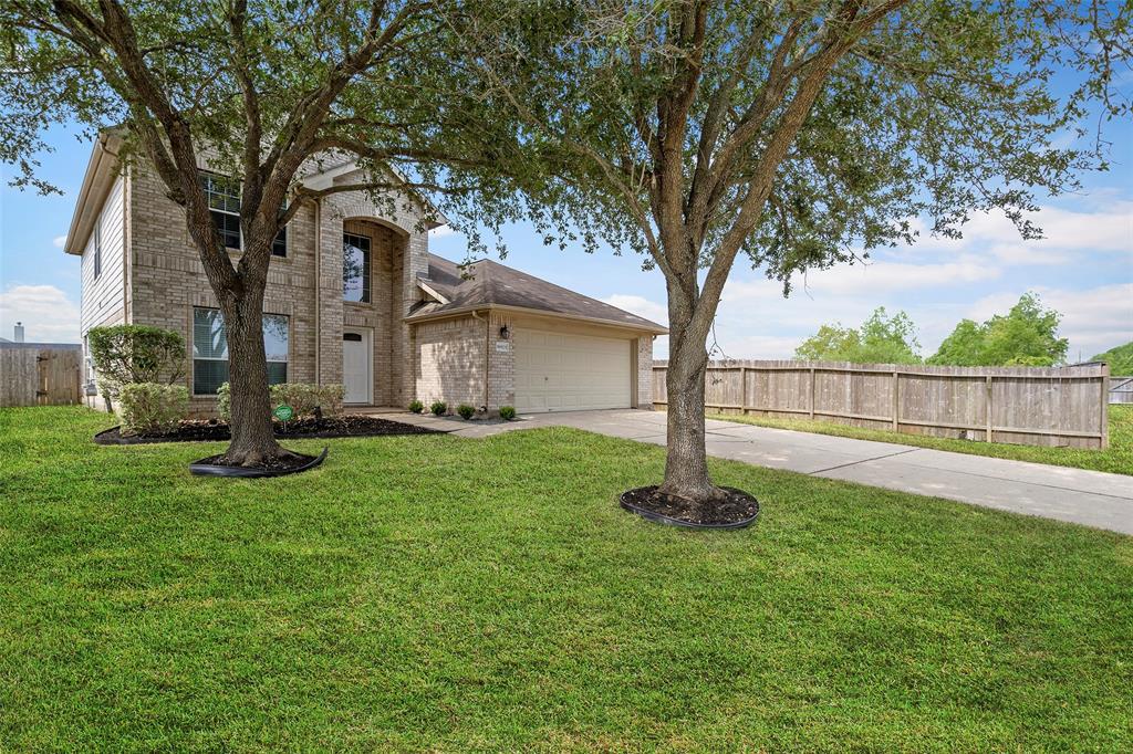 16923 Great Oaks Glen Drive, Houston, Texas image 8