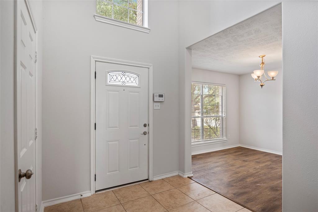 16923 Great Oaks Glen Drive, Houston, Texas image 10