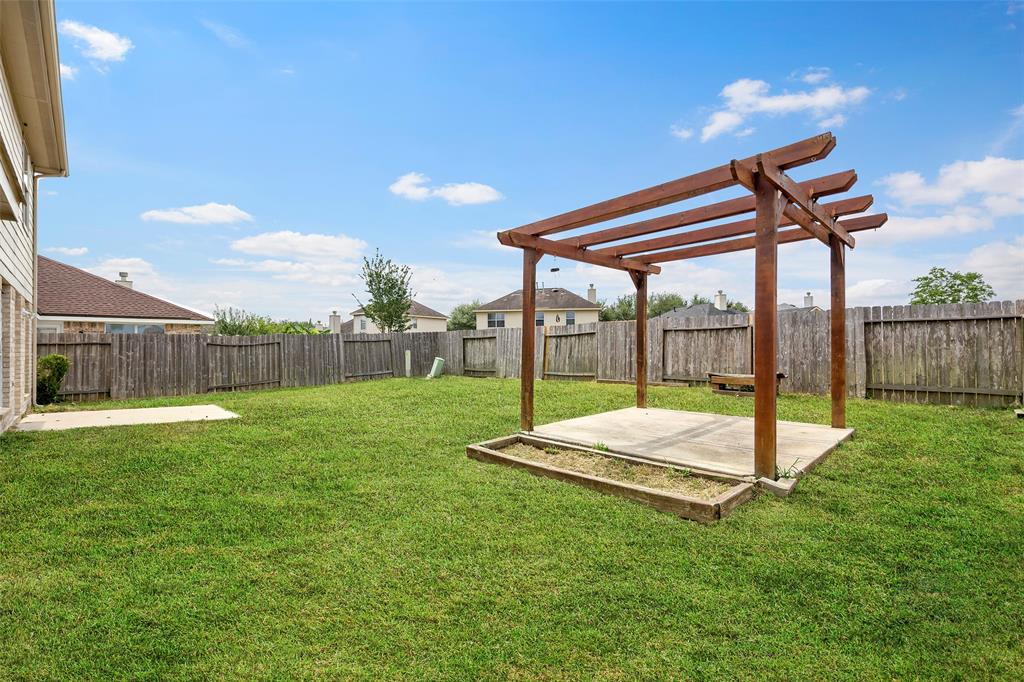 16923 Great Oaks Glen Drive, Houston, Texas image 5