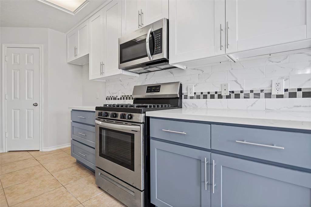 16923 Great Oaks Glen Drive, Houston, Texas image 4