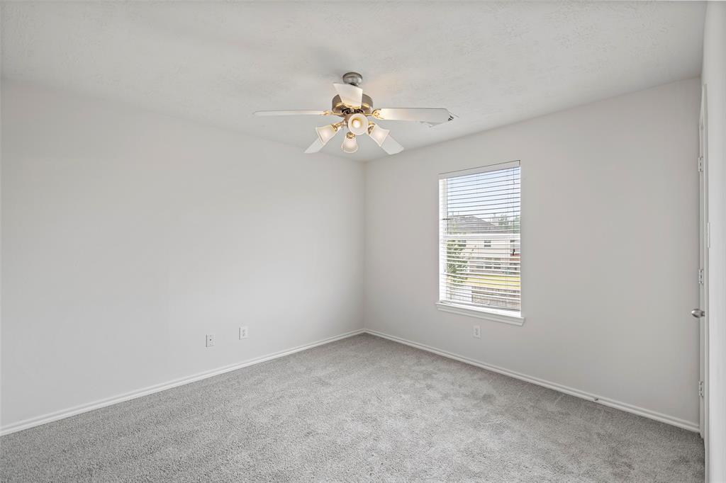 16923 Great Oaks Glen Drive, Houston, Texas image 32