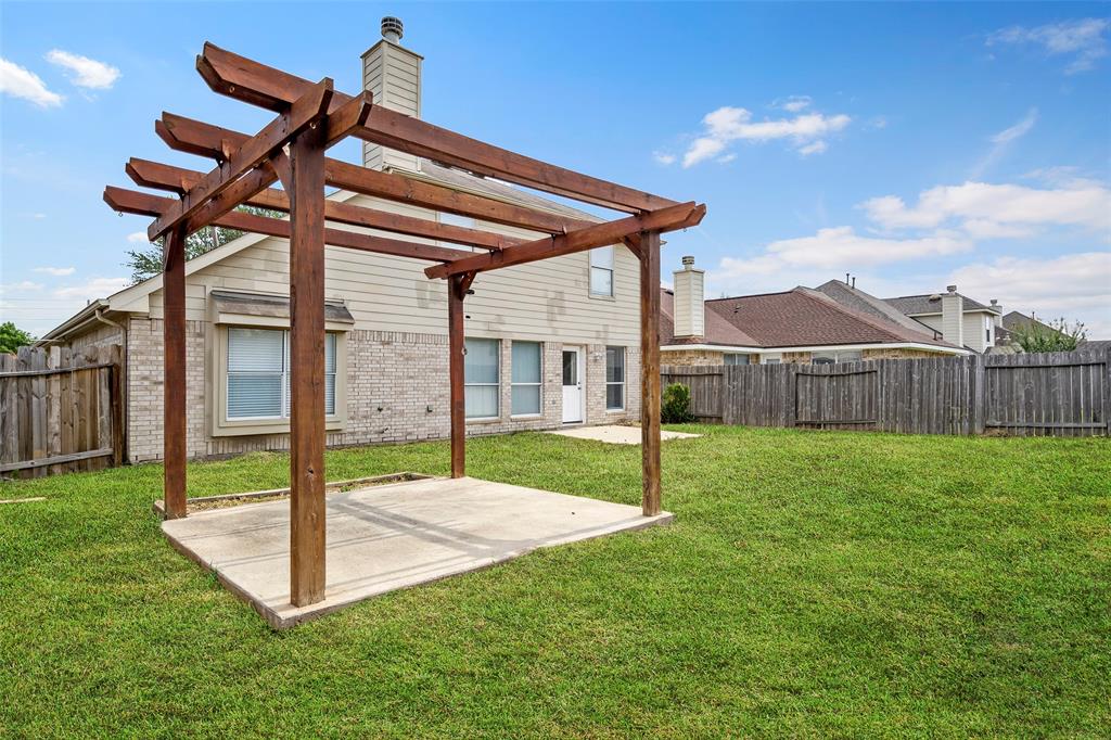 16923 Great Oaks Glen Drive, Houston, Texas image 17