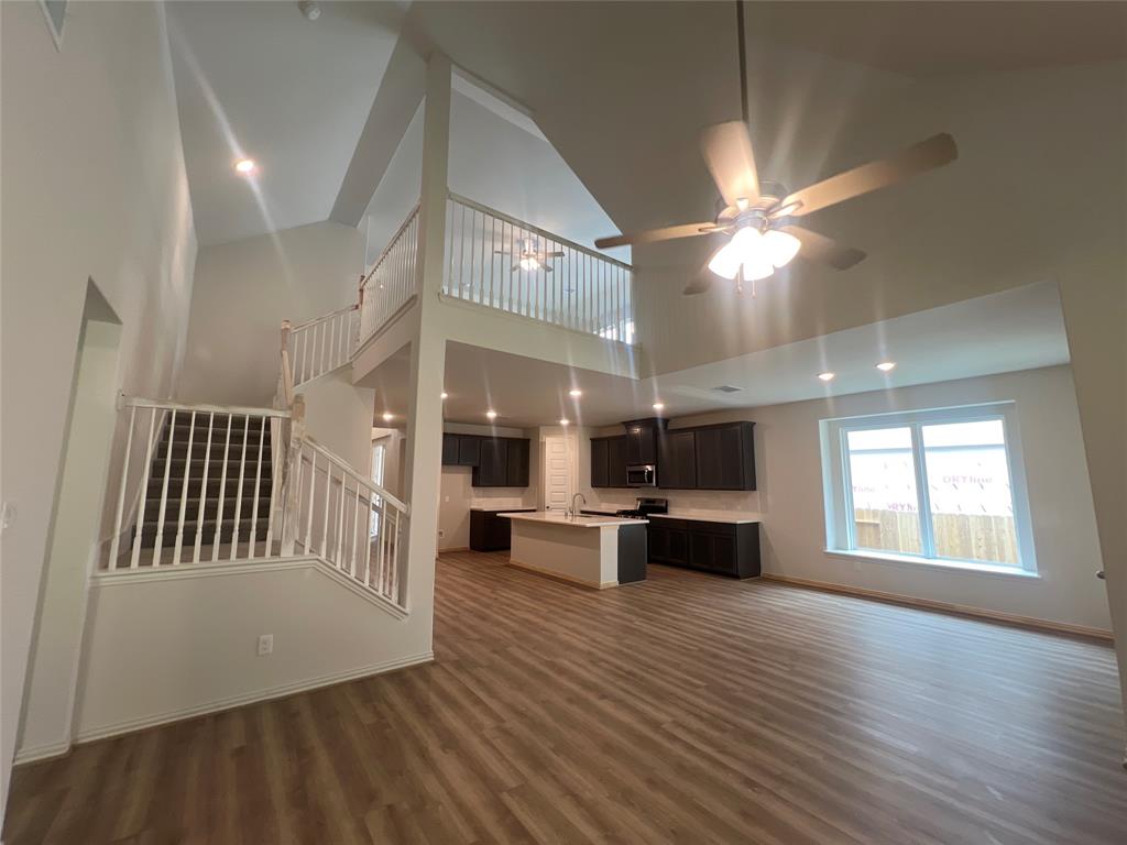 276 Warbler Song Drive, Willis, Texas image 8