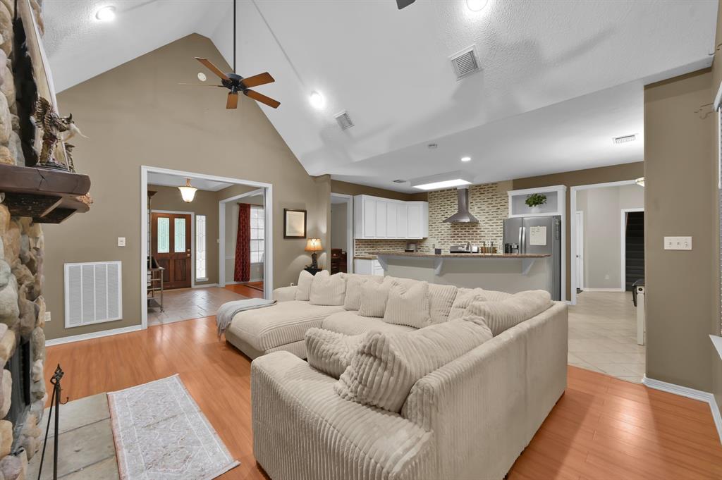 40214 Roundup Road, Magnolia, Texas image 11
