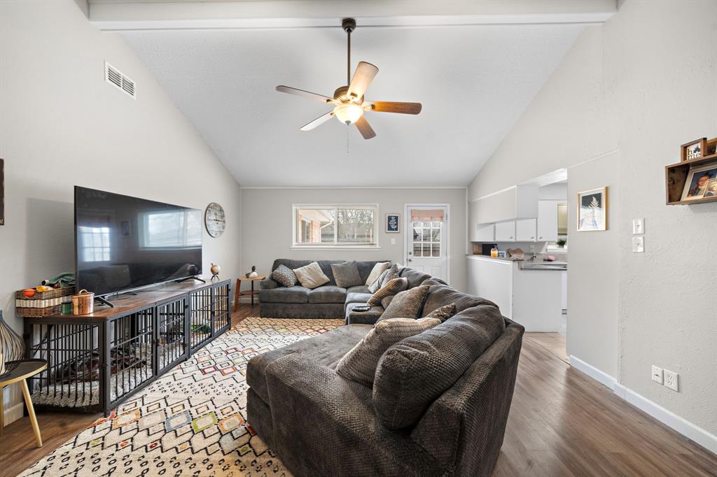 218 Englewood Drive, League City, Texas image 10