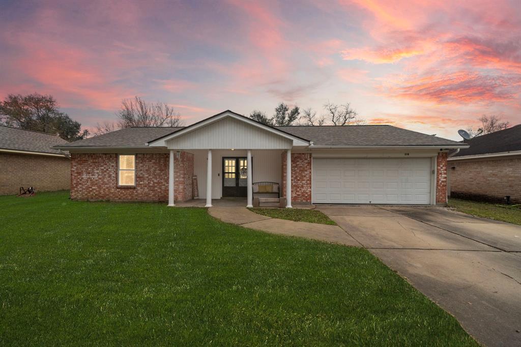 218 Englewood Drive, League City, Texas image 25