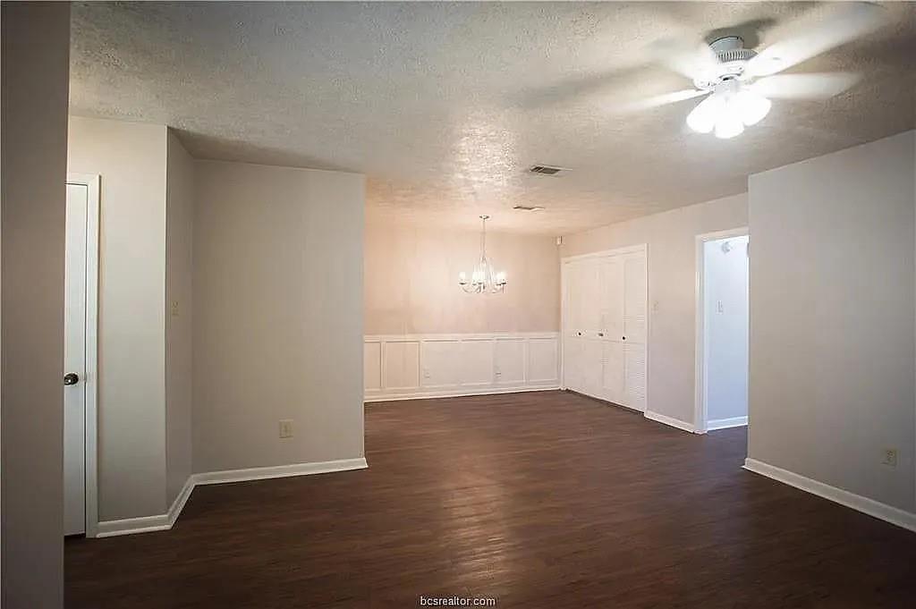1926 Holleman Dr, College Station, Texas image 11